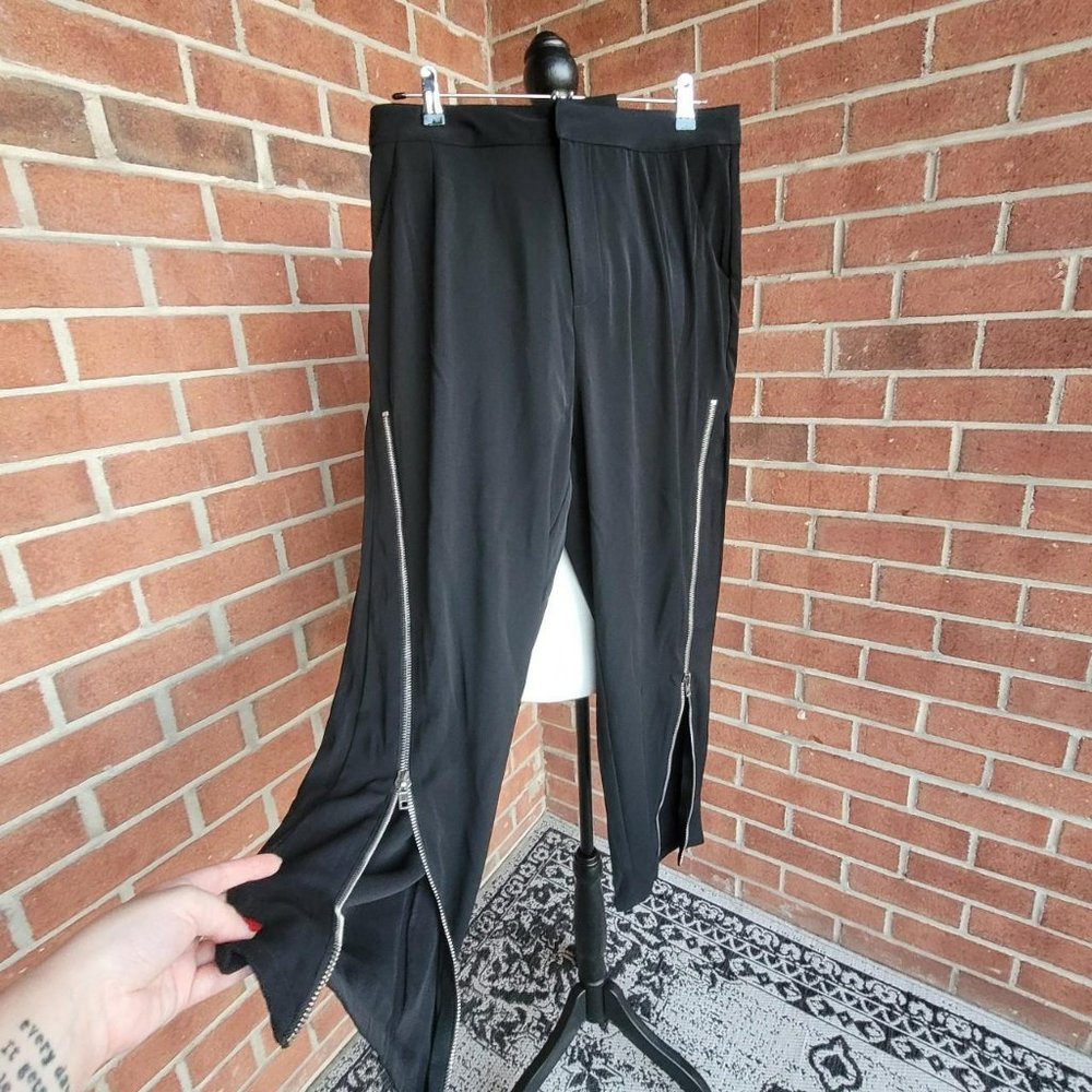 NWT Disturbia zipper pants